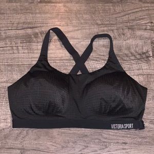 Victoria’s Secret Sport Lightweight Sports Bra
